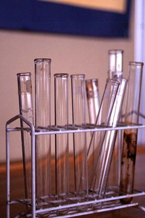 プライバシーが尊重された泌尿器科